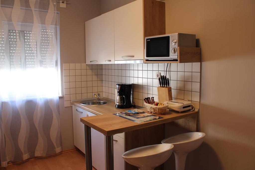 Beachside Apartments Znjan Split Oda fotoğraf